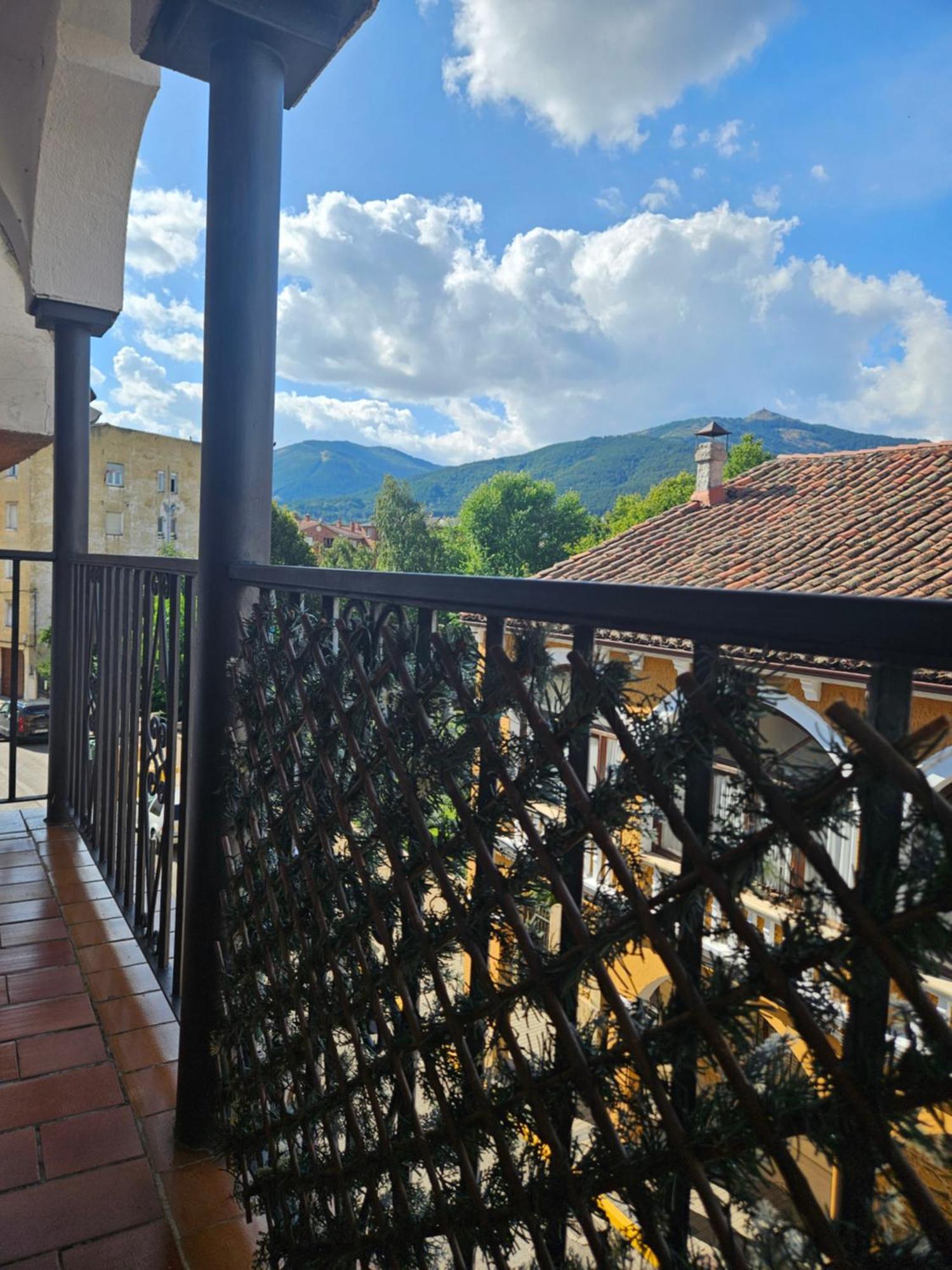 Appartamento Aire De Montana Bonar Esterno foto